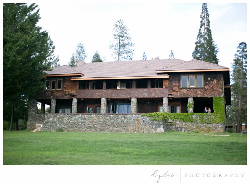 Nothstar house for vintage Downton Abbey wedding at Northstar House in Grass Valley, California