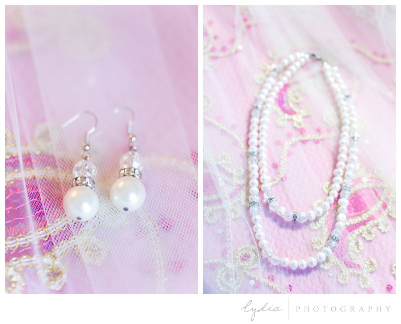 Pearl arrings and pearl necklace for an summer wedding in Browns Valley, California.